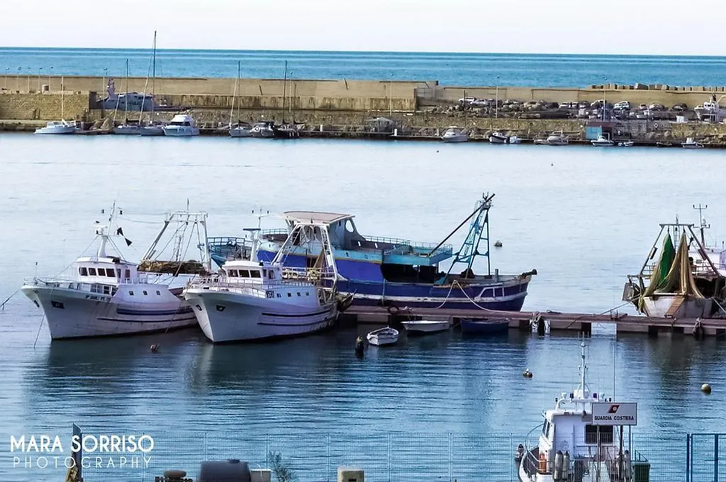 Hotel Al Faro 리카타